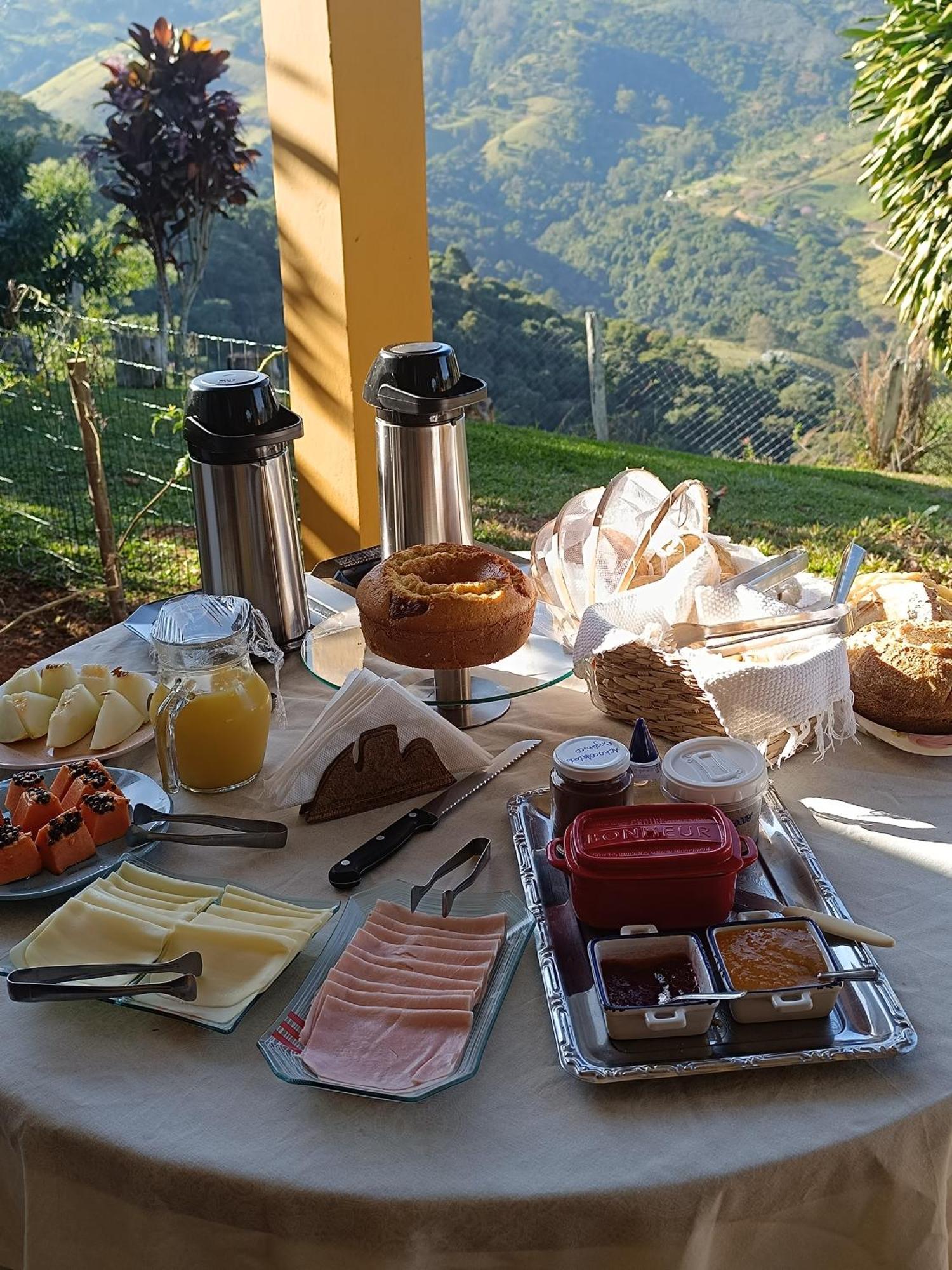 Entrevistas Chales E Suites São Bento do Sapucaí Exteriér fotografie